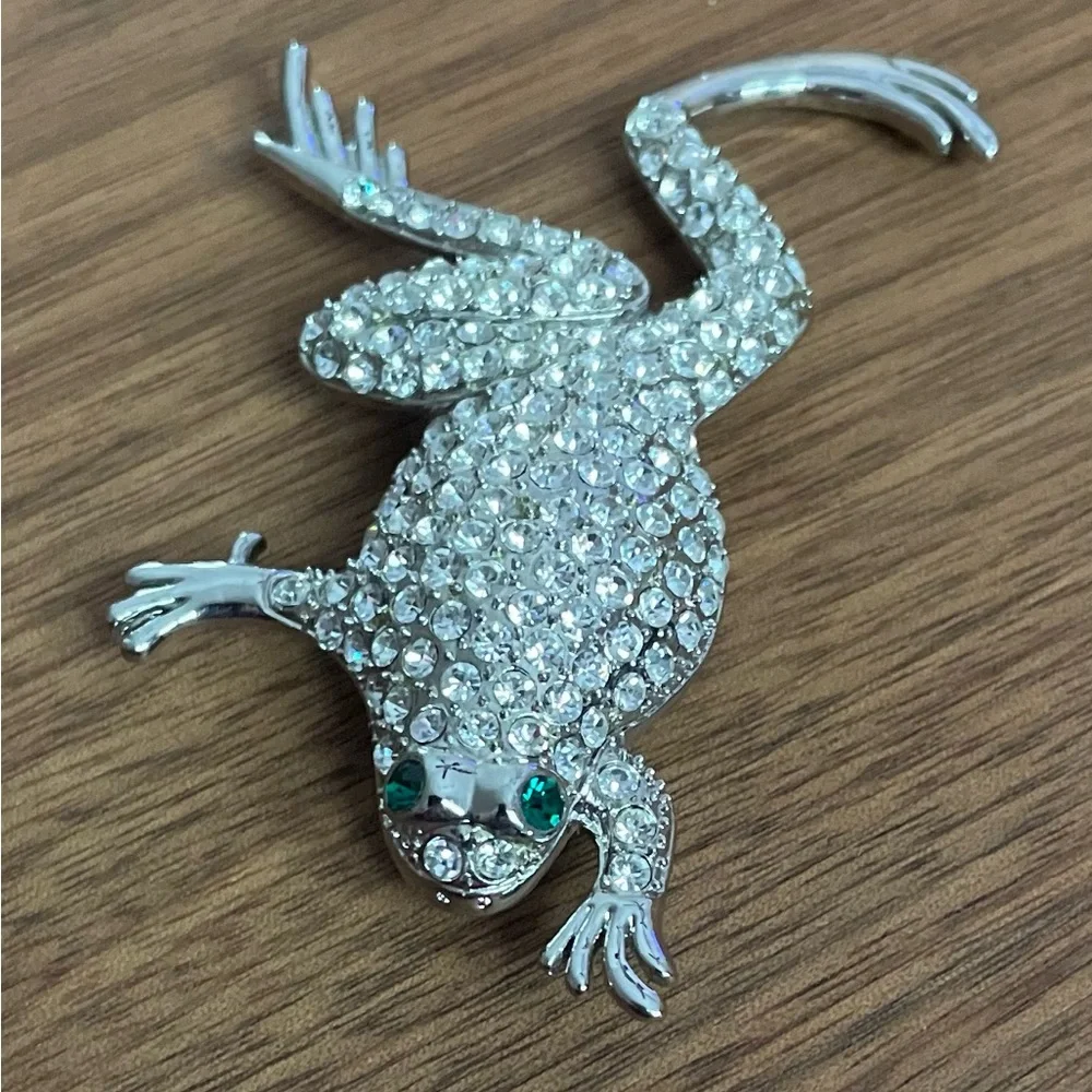 Vintage Rhinestone Frog Brooch Pin with Green Eyes